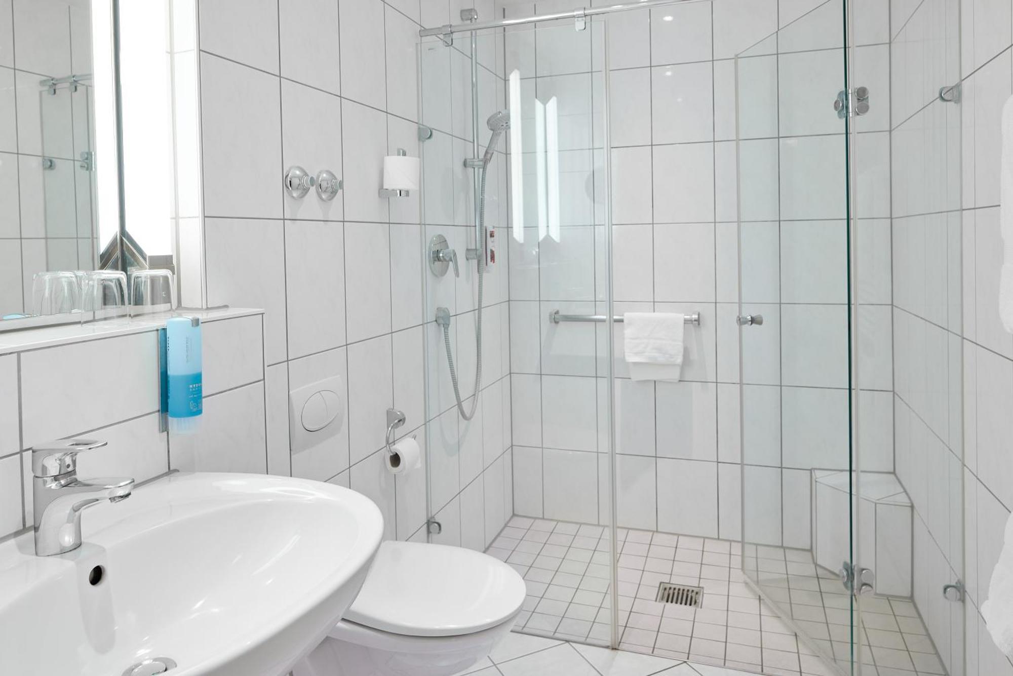 Hotel Zum Schiff Фрайбург Екстериор снимка